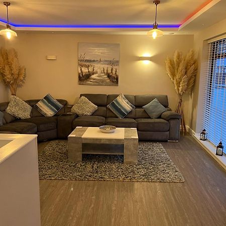 3 Bedroom Deganwy Sea View Beach House Ll31 外观 照片