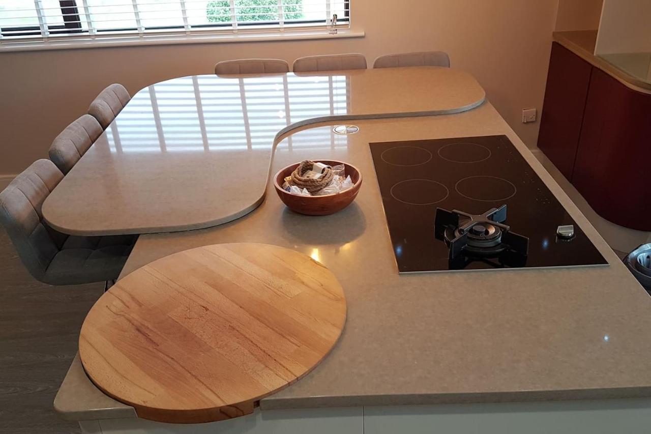 3 Bedroom Deganwy Sea View Beach House Ll31 外观 照片