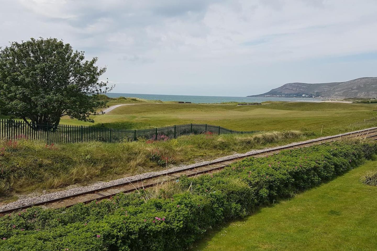 3 Bedroom Deganwy Sea View Beach House Ll31 外观 照片