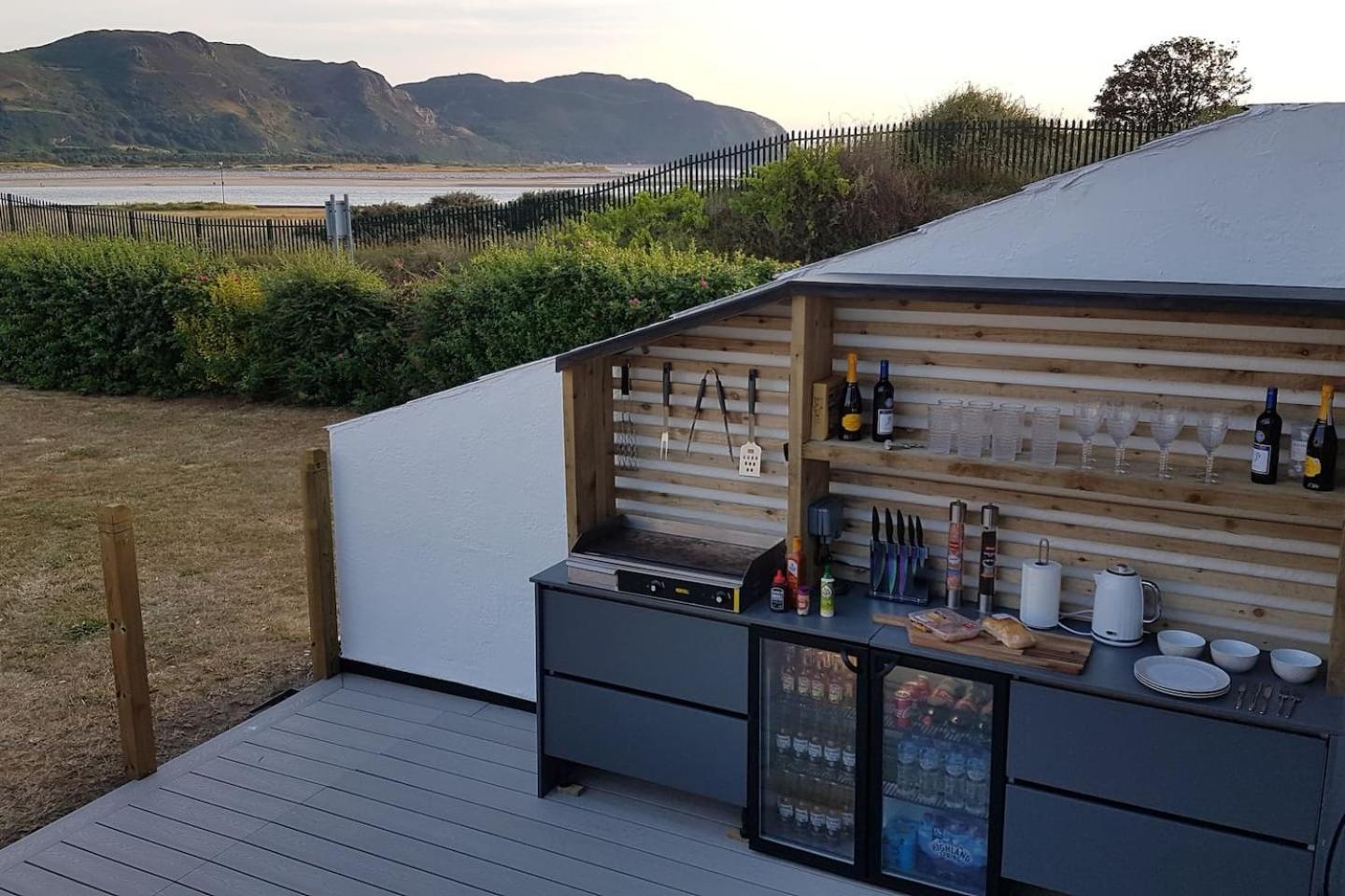 3 Bedroom Deganwy Sea View Beach House Ll31 外观 照片