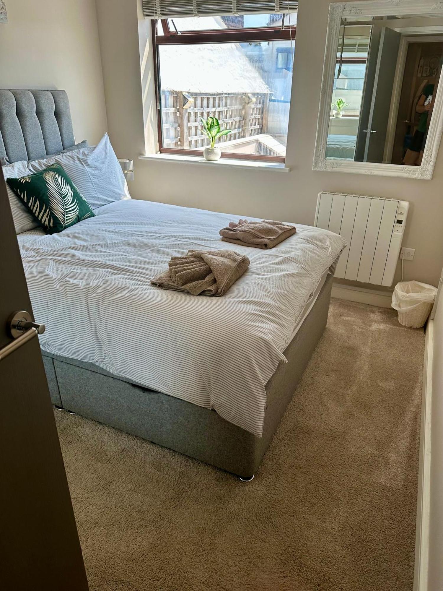 3 Bedroom Deganwy Sea View Beach House Ll31 外观 照片